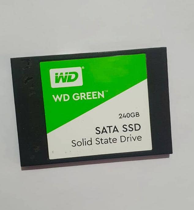 240GB Western Digital Solid State Drive - SSD 3