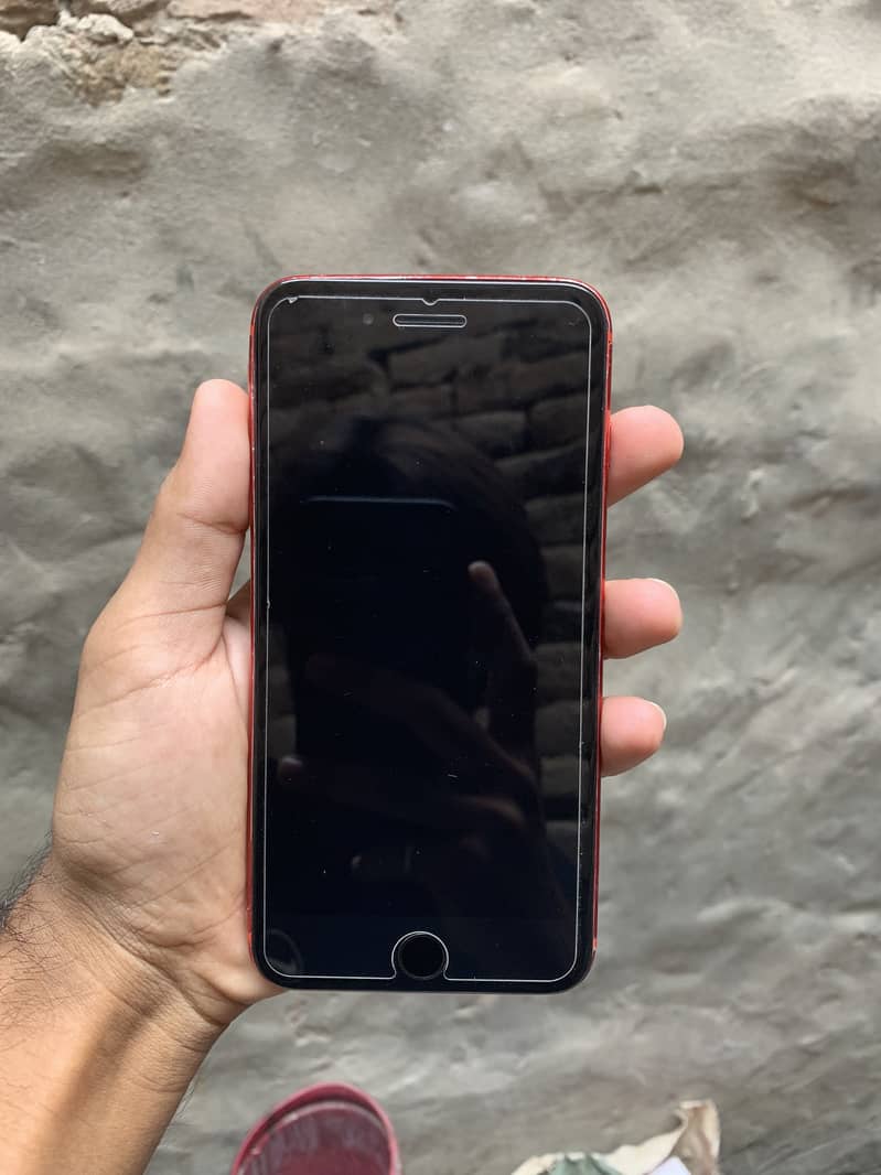 Apple iPhone 8 Plus 7