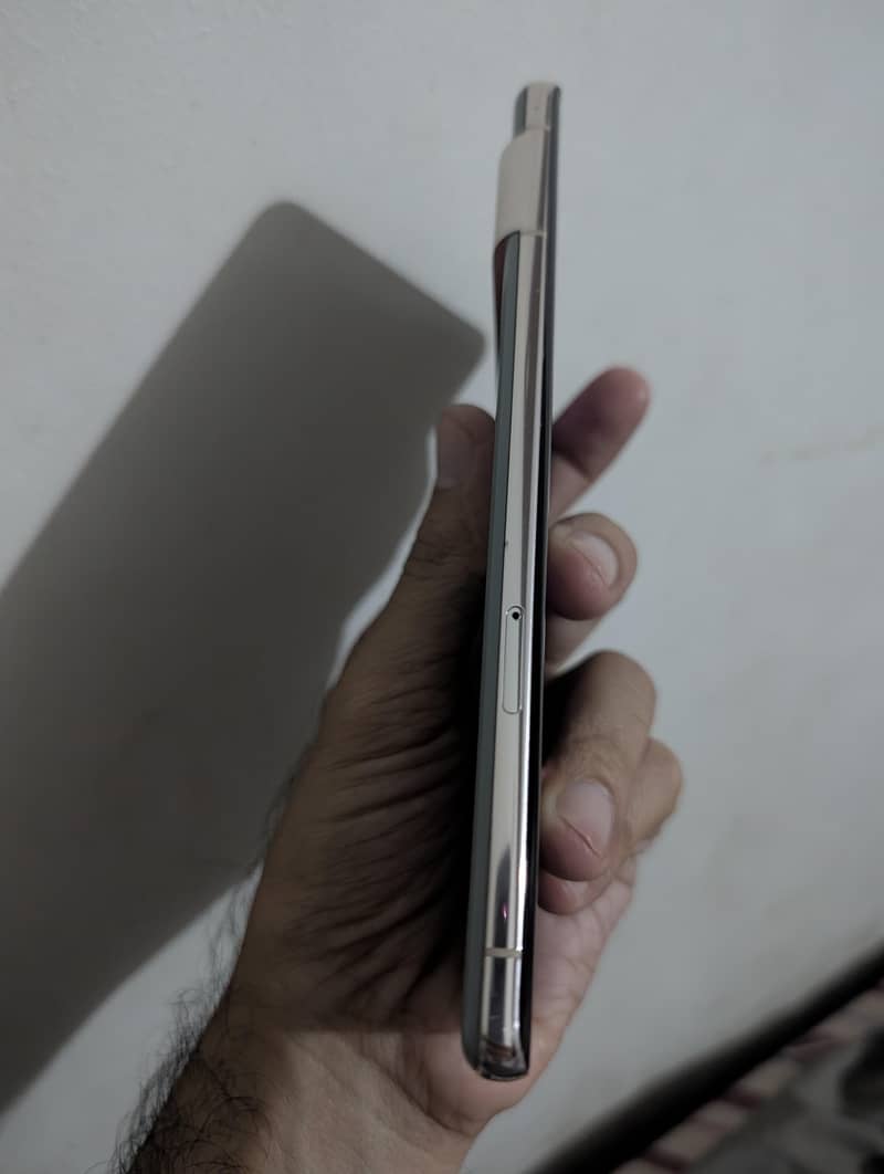 Google Pixel 7 Pro 2