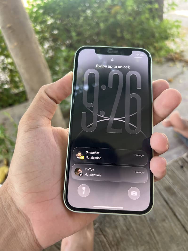 Apple iPhone 12 0