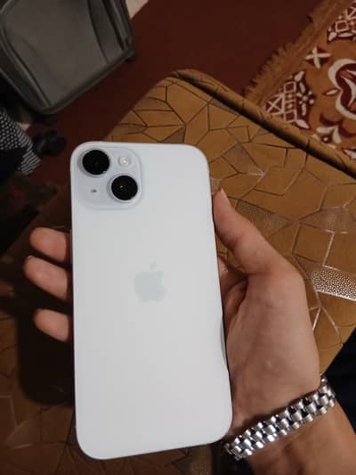 Apple iPhone 15