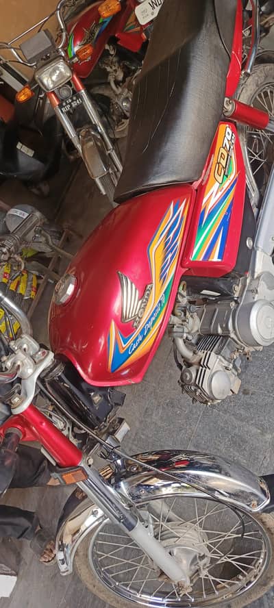 cd 70 genuine bike 2020 model 100% orignal