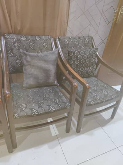 pure wood   4 chair