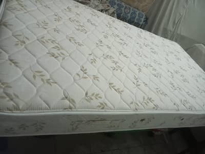Five Star Spring Mattress single bed Like New 03004331882