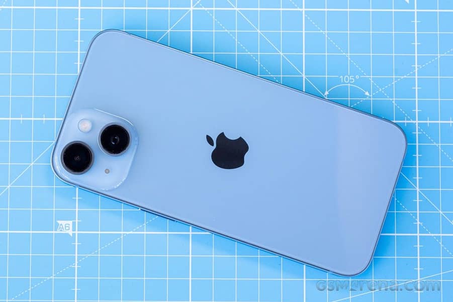 Apple iPhone 14 2