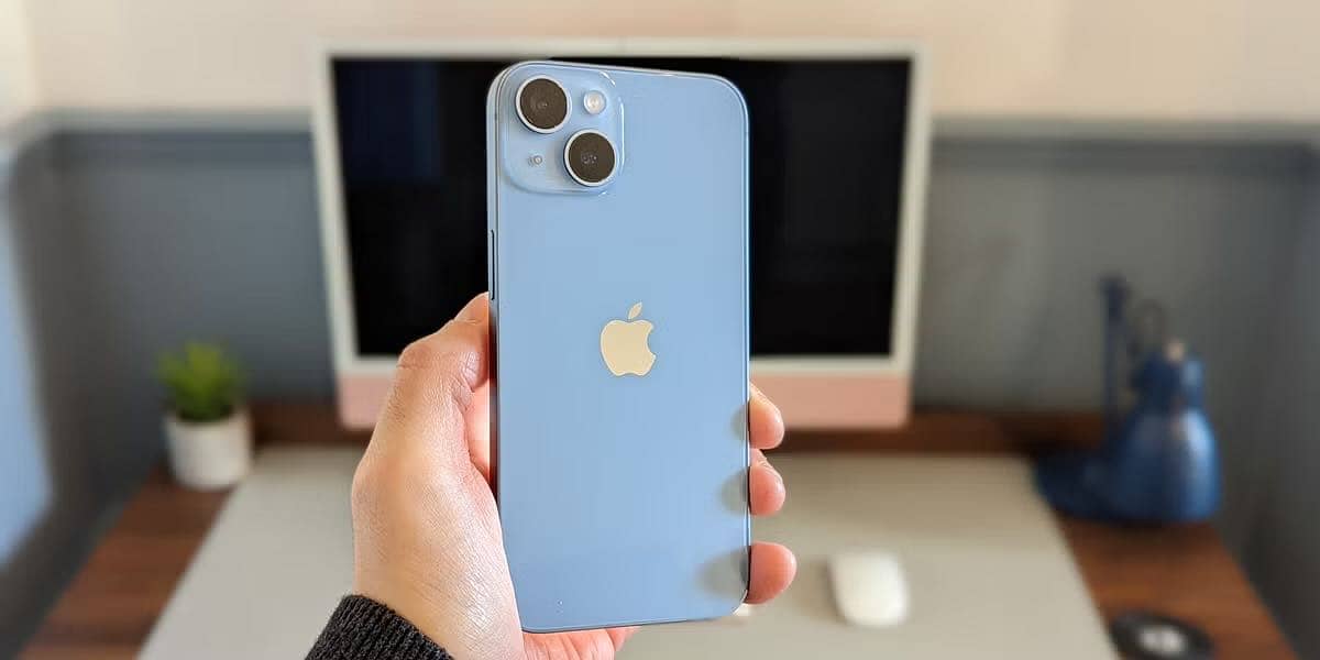 Apple iPhone 14 3