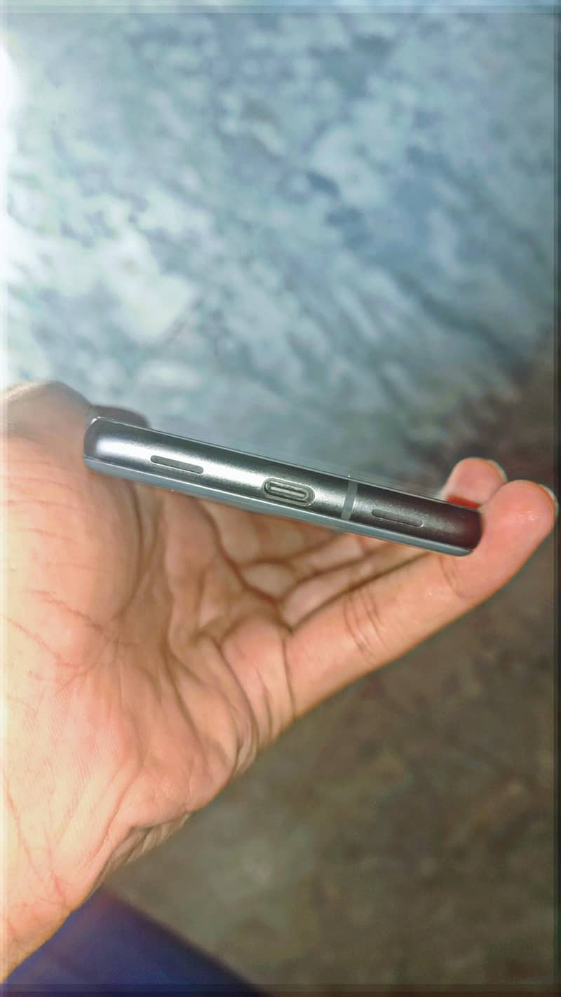 Google Pixel 7a 3