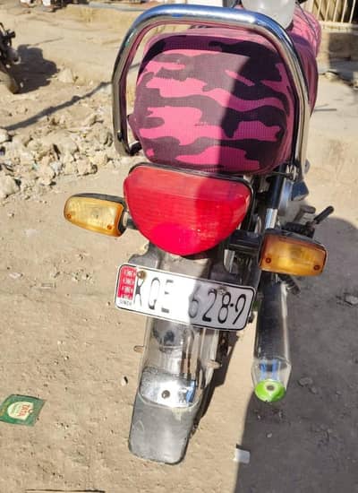 Honda 70 cc bike 2023 model for sale my WhatsApp number 0322/6/3/7/602
