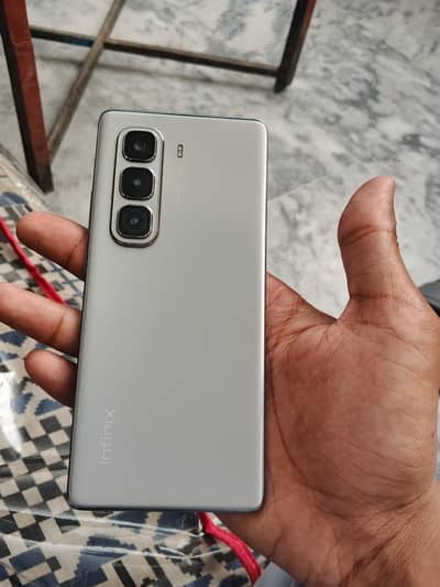 Infinix hot 50 pro plus