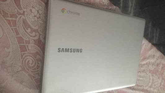 Samsung Chrome book