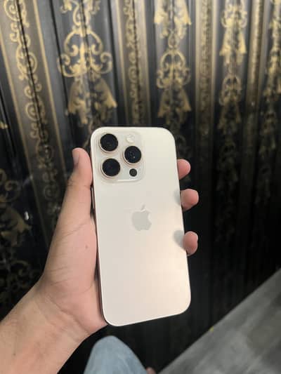 Apple iPhone 16 Pro
