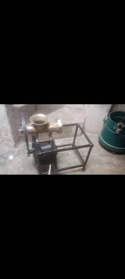 keema mashine 03201673994