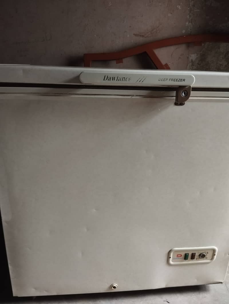 Dawlance deep freezer 3