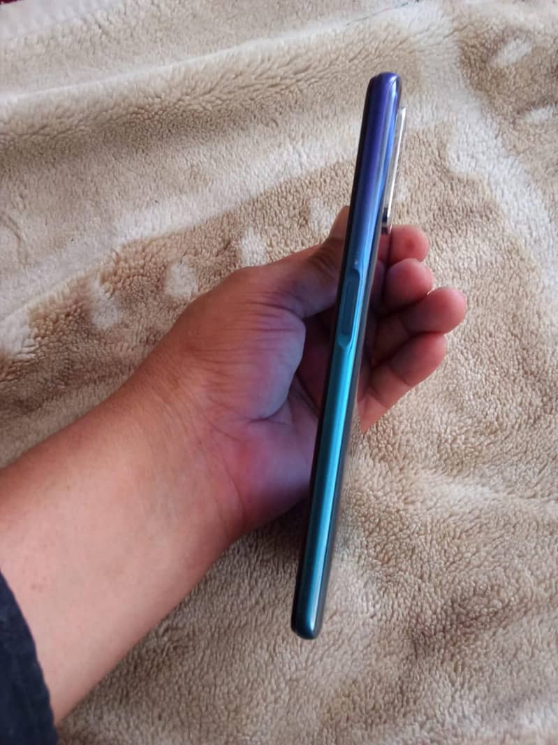 OPPO A92 1