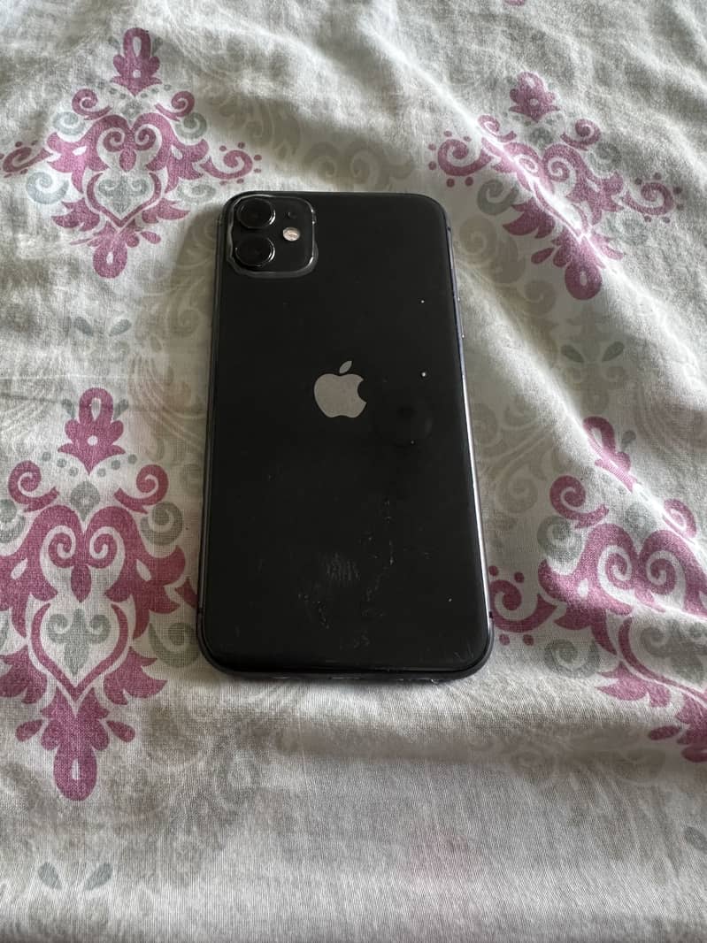 Apple iPhone 11 3