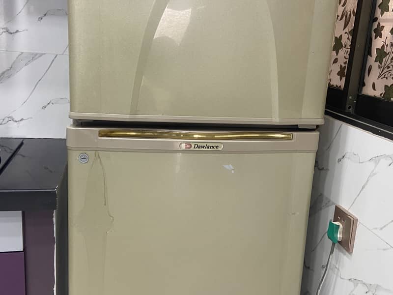 Dawlance refrigerator 1