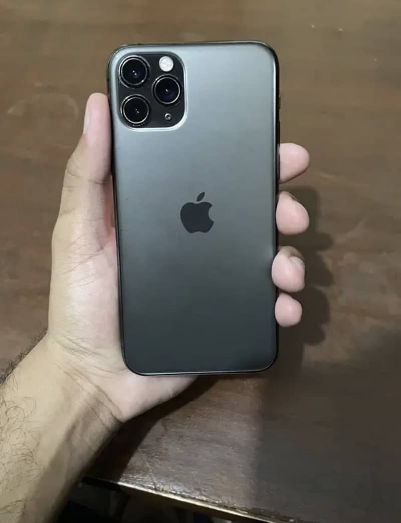 Apple iPhone 11 Pro 2
