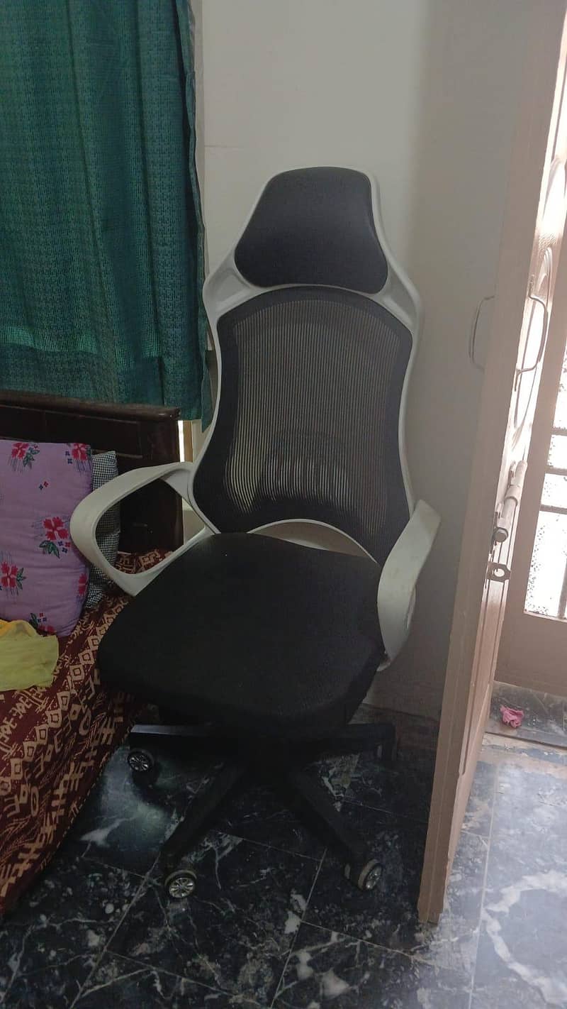 study Chair table 1