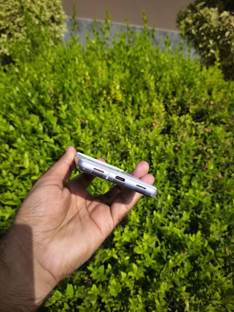 Google Pixel 7a 1