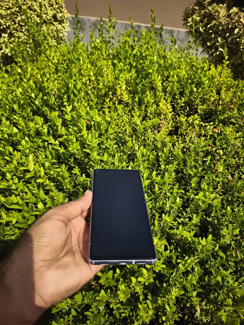 Google Pixel 7a 3