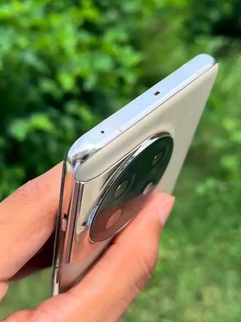 One Plus 11 3
