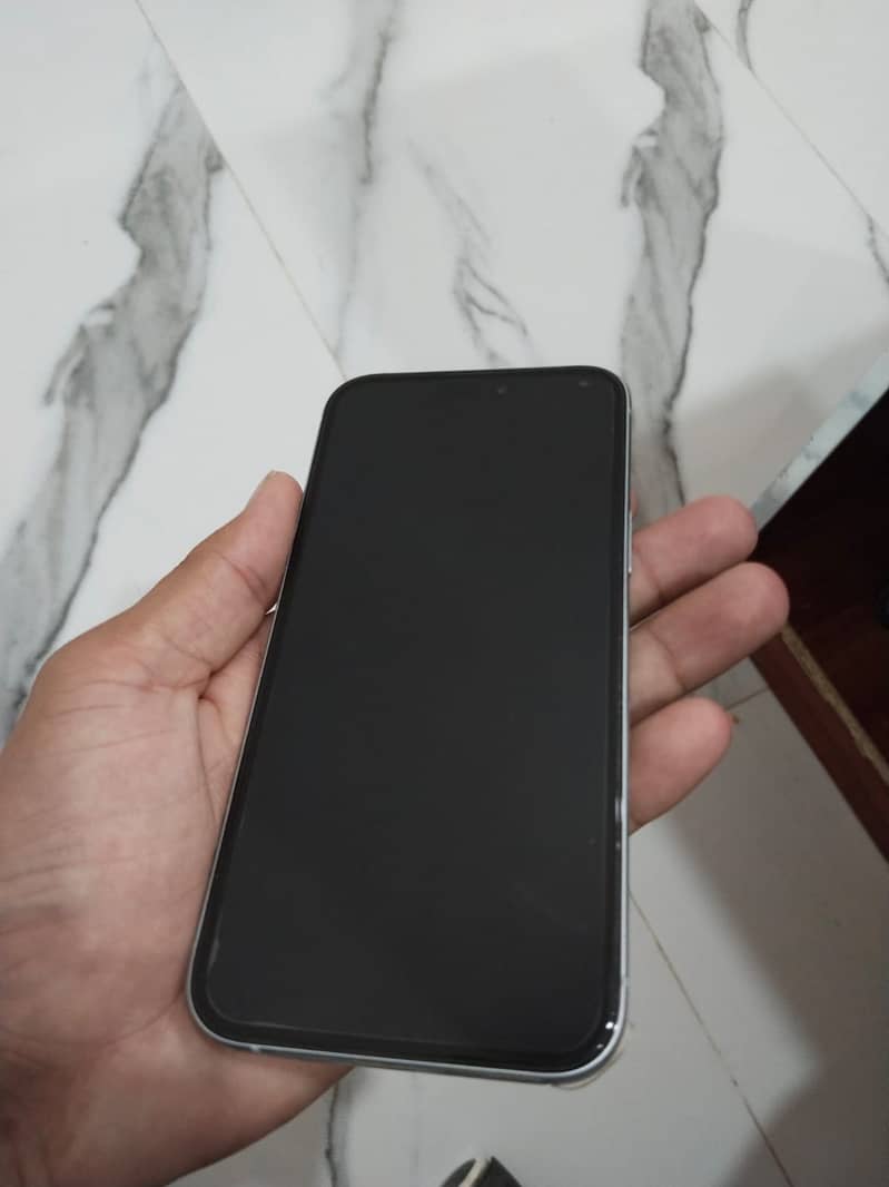 Apple iPhone 15 plus 7