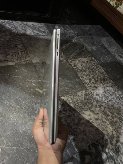 Dell XPS 15 9500 – Premium Performance & Elegant Design