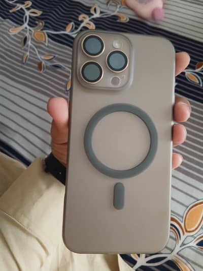 Apple iPhone 16 Pro Max