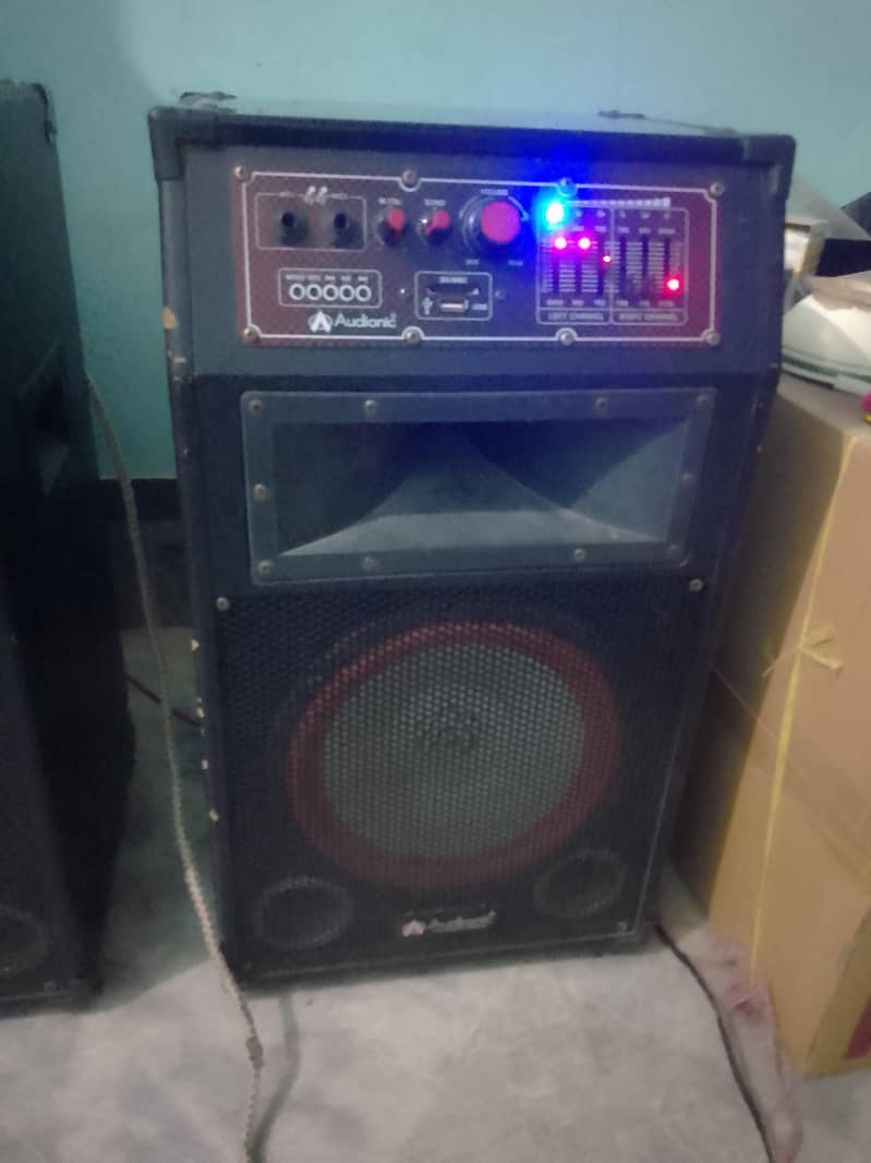 Audionic speakers 6