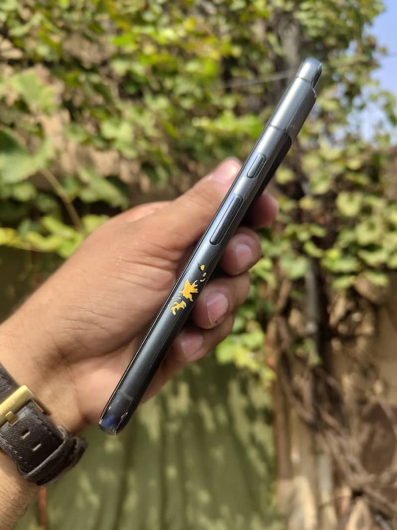 Google Pixel 8 Pro Complete Box 2