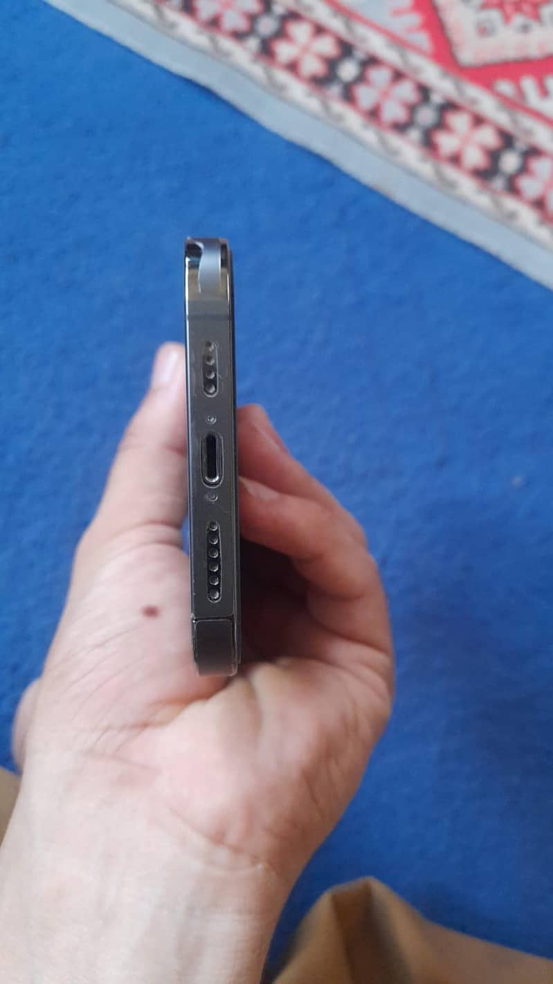 iphone 13 pro max 3