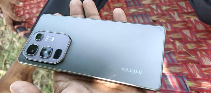 Infinix Note 50 mobile ke sath Dibba charger wireless Sab Kuchh Sath