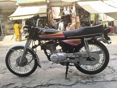 Honda CG 125 2011 | 03226337879 | Good Condition | No Work | 10/10 |