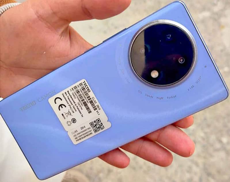 Tecno CAMON 30S 1