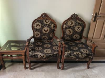 Two Bedroom Chair with Table 10/10