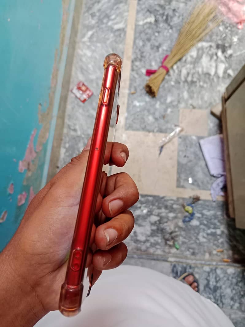 Apple iPhone 8 Plus 2