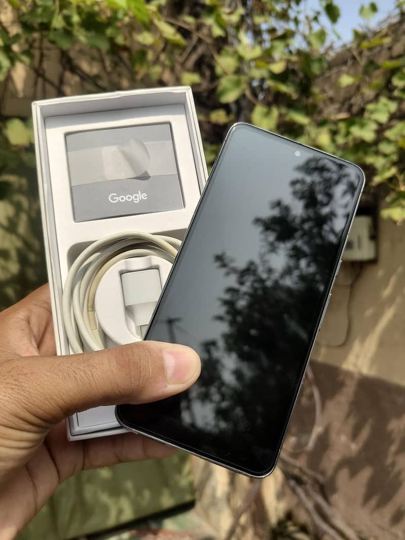 Google Pixel 8 Pro Complete Box 10