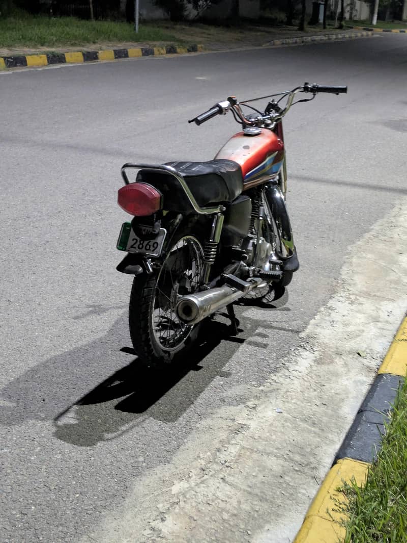 125 2008 Model 2