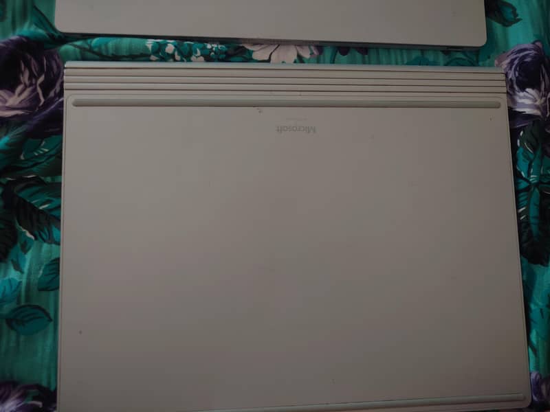 Microsoft surface book 3 2