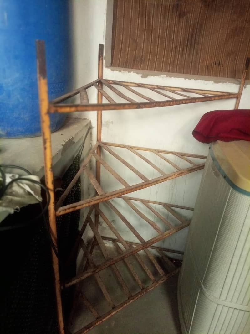 corner stand for sell 0