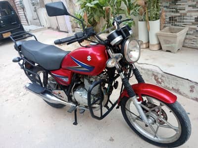 Suzuki GS 150