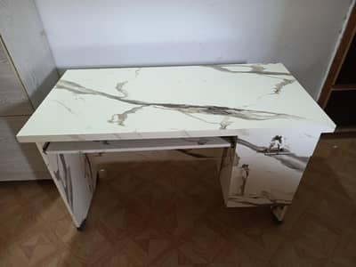 Pc table for sale