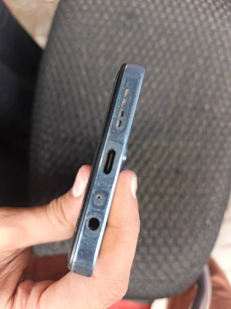 Infinix Note 30   8+5 / 256gb 3
