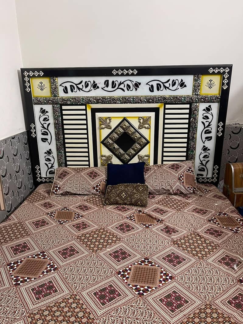 Compete bed set showcase , dressing wardrobe Sofas 0