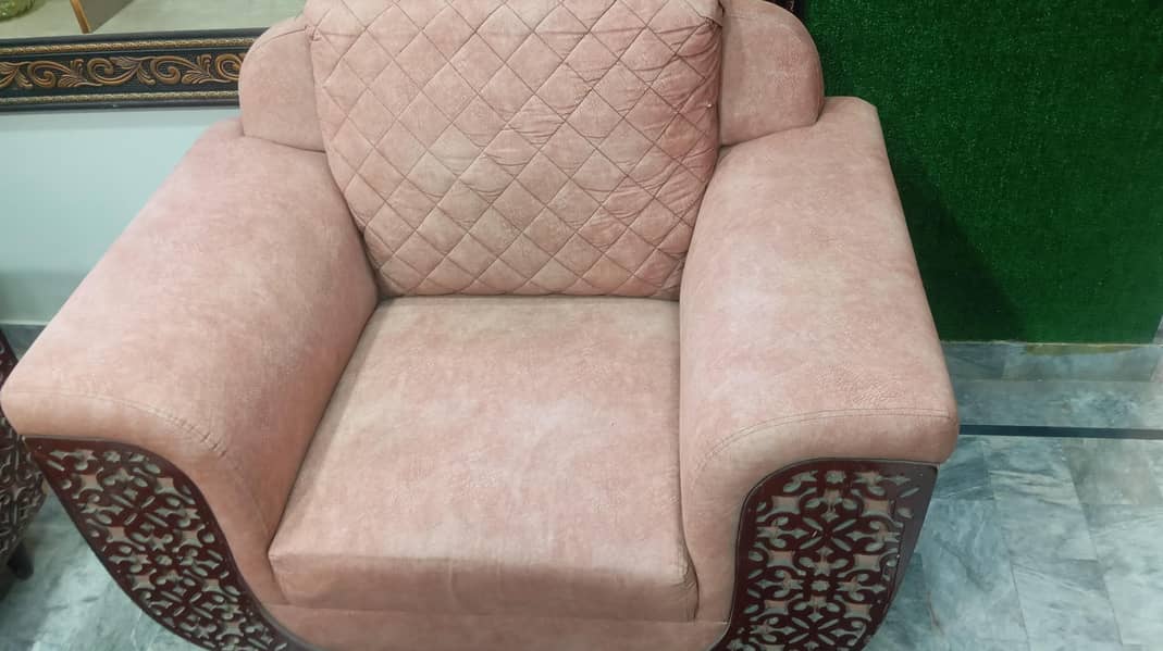 4 seater sofa 3