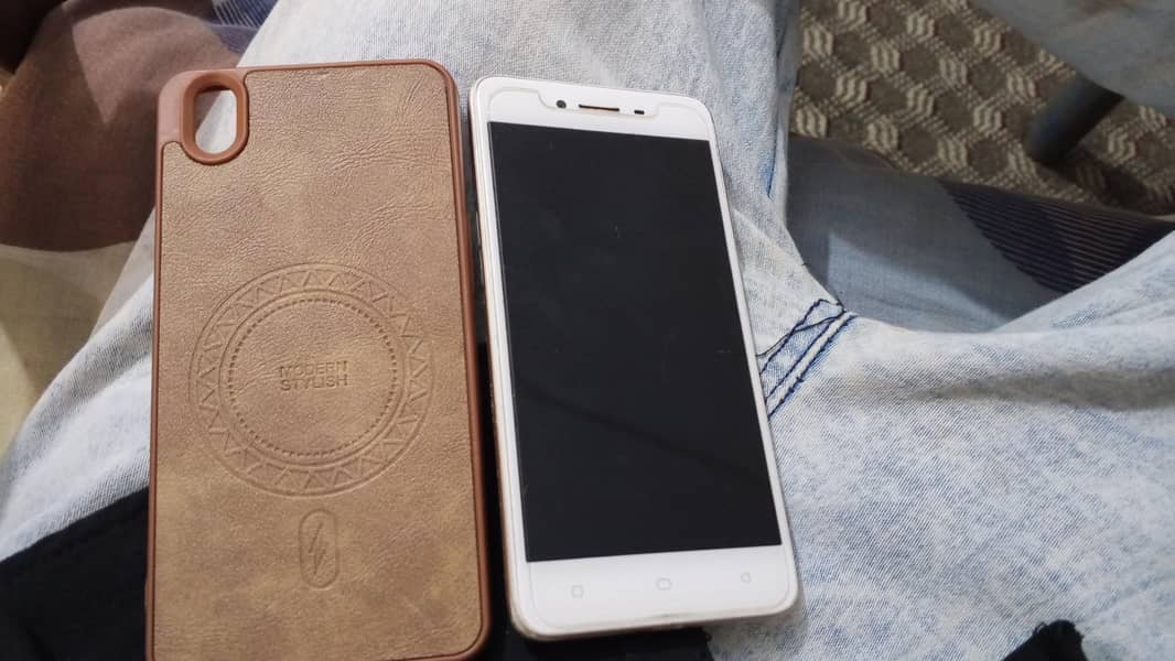 OPPO A37 5