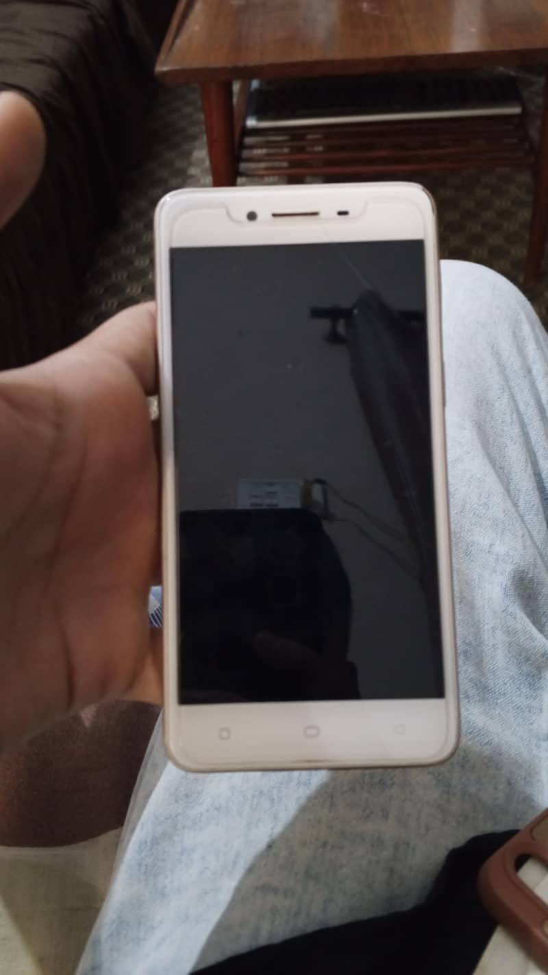 OPPO A37 6