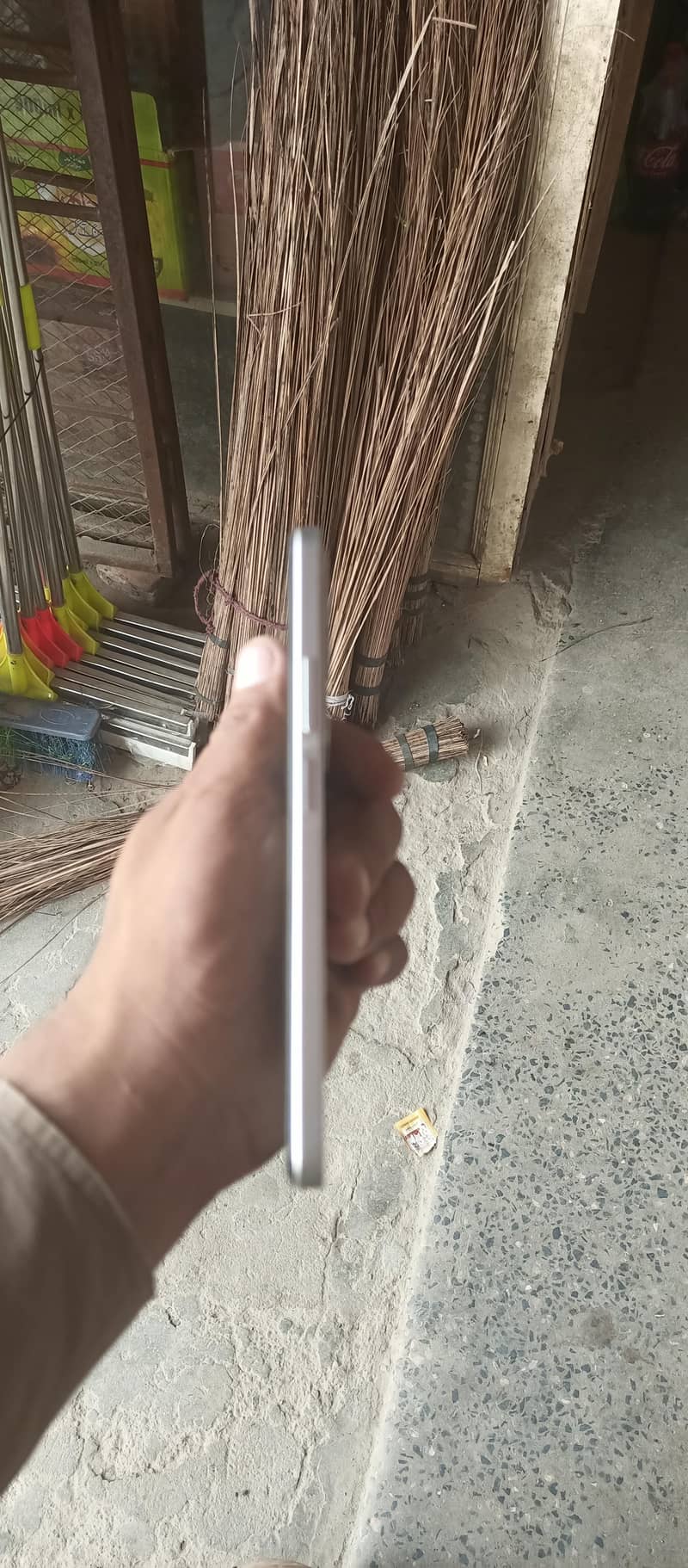 Realme C71 3