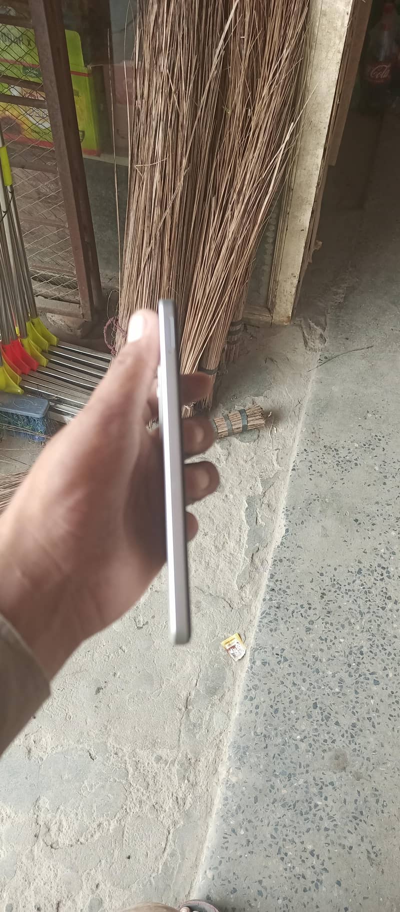 Realme C71 4
