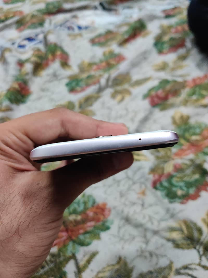 One Plus 6 9